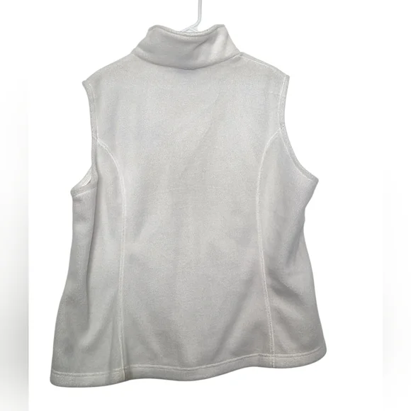 Columbia Soft White Sleeveless Fleece - Picture 2 of 11